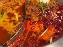 -沸炉重庆老火锅(军事博物馆店)