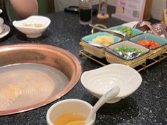 -得意咚瓜·顺德鱼生·冬瓜火锅(深圳首店)