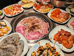 -金滏山·烤肉海鲜火锅自助(襄阳万达店)