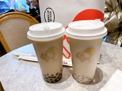 -喜茶(迪士尼小镇DP店)