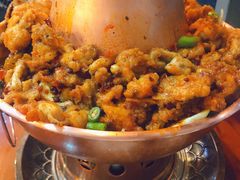 二哥芋儿蛙-炉小二铜锅牛蛙•川湘菜(三里屯店)