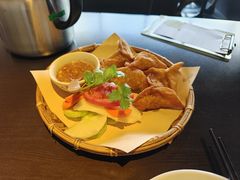 -大头虾越式风味餐厅(光明广场店)