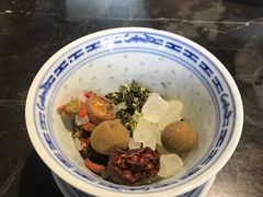 -巴四老城区炭火蛙锅(张江店)