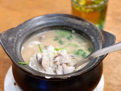 砂锅田鸡粥-唔止卤嘢·潮州府城菜(鹭江店)
