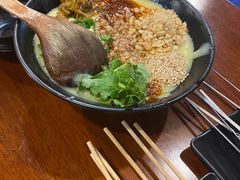 -麒麟风烤牛肉·云南烧烤小排档(丹凤街店)