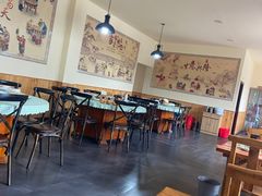 大堂-虹海圣肉饼店家常菜馆