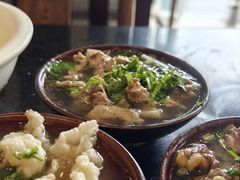 -周老三跷脚牛肉·全牛火锅(非遗传承店)