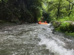 -雅鲁激流探险漂流