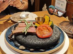 -秘密旅行Bonjour(黑金冠 江南西店)