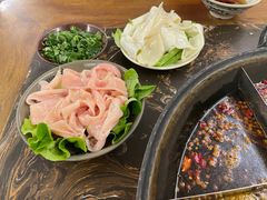 -艾嬢七八九老火锅(37年李子坝店)