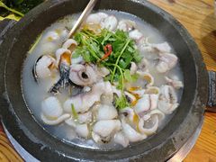 -大鼎石锅鱼(春江里店)