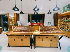-宝丽眼镜(湖墅店)