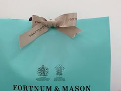 -The Diamond Jubilee Tea Salon at Fortnum & Mason