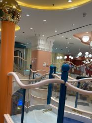 -奈尔宝家庭中心·亲子餐厅(苏州大悦城店)