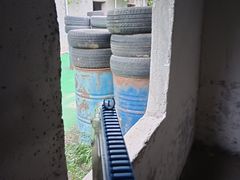 -东湖小天池真人CS彩弹野战基地