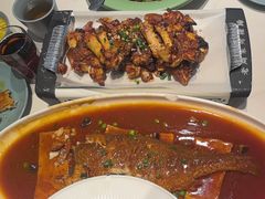 -老周家酱卤猪蹄私房菜(克拉玛依西街店)