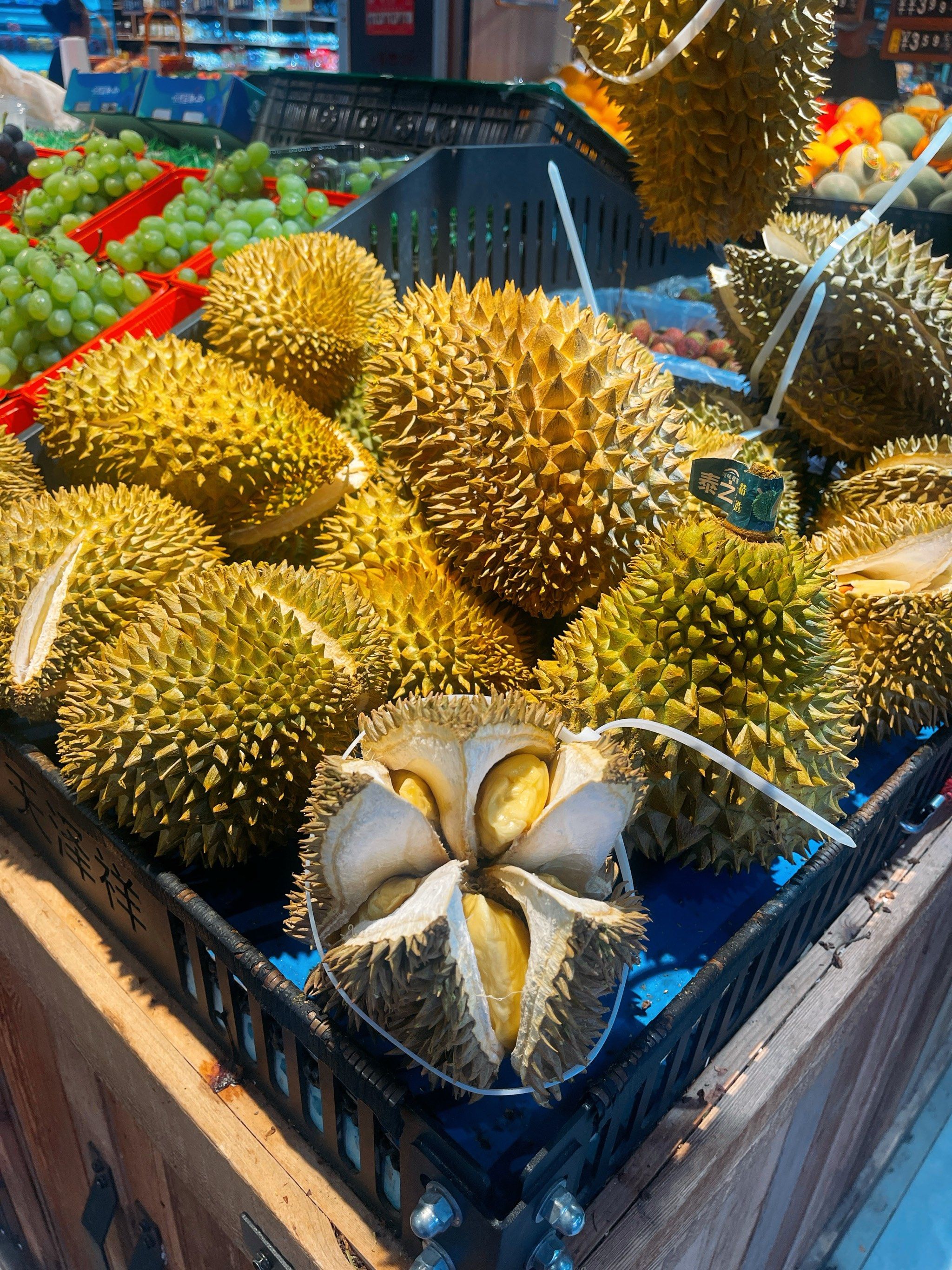 找到了北京买榴莲最便宜的菜场!