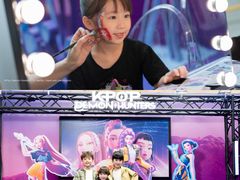 -香港ELEMENTS圆方