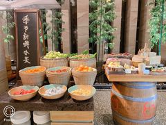 -松山湖凯悦酒店·Café自助餐厅·周末火舞秀表演