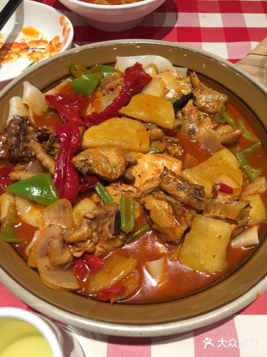 西贝莜面村(嘉亭荟城市生活广场店)伊犁拉条子烩大盘鸡图片