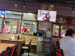 -马路牙子烧烤音乐酒馆(望京店)