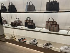 -BURBERRY(青岛海信广场店)