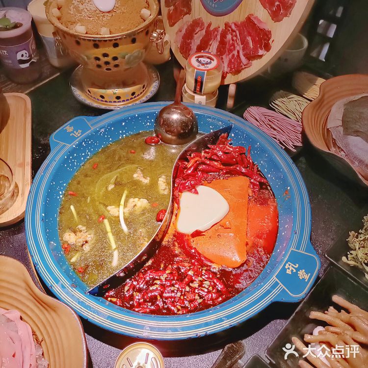  吼堂老火锅 | 吃火锅吃冰饮加倍快乐～