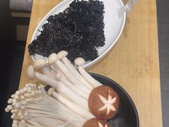 -顺德公广东猪肚鸡·煲仔饭(白石洲店)
