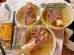 -周震馄饨