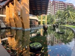 -三亚湾海居铂尔曼度假酒店