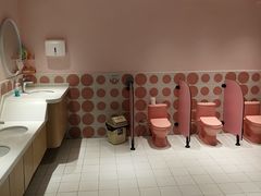 -小门牙好性格托育(北外滩中心)