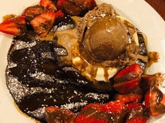 -Pancakes on the rocks(Darling Harbour)