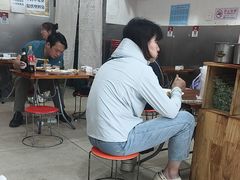 -郭记小街麻辣烫(南小街总店)