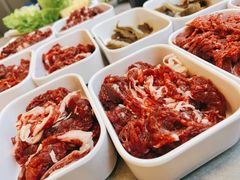 -张哞哞·鲜切牛肉自助火锅(高德置地店)