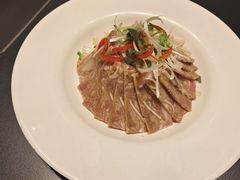 -艳阳天民俗村(公园路店)