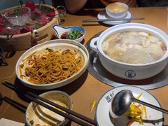 -菌彩云南野生菌火锅(万达广场店)