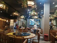-花溪雨·森林餐厅(石基店)
