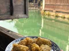 -茅老太臭豆腐