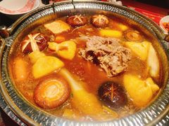 -牛New寿喜烧(虹桥新天地店)