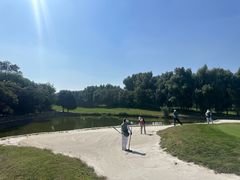 -北京京辉高尔夫俱乐部有限公司