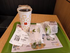 -麦当劳(徐汇漕溪北路百脑汇店)