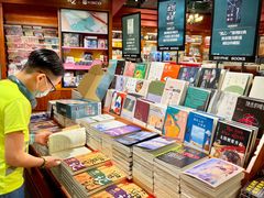 -西西弗书店&矢量咖啡(静安大悦城店)