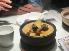 -新大咀港式茶餐厅(宝山万达店)