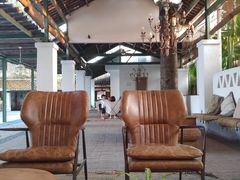 -喜洲吧·江畔老船厂·庭院餐厅(喜临院店)