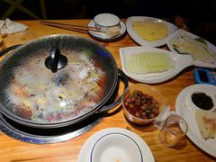 -小小河边鱼(天润城店)