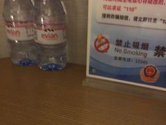 -浅深(世茂滨江精品店)