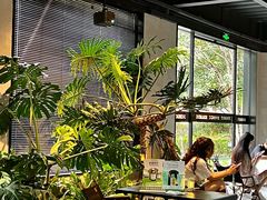 -J Create城市露营咖啡·简餐·宠物(上海动物园店)