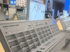 -OYEA欧野眼镜(武商MALL·众圆店)