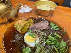 榆树皮冷面-山城正宗集安高丽火盆