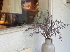 -彳亍咖啡·这里(水湾路店)